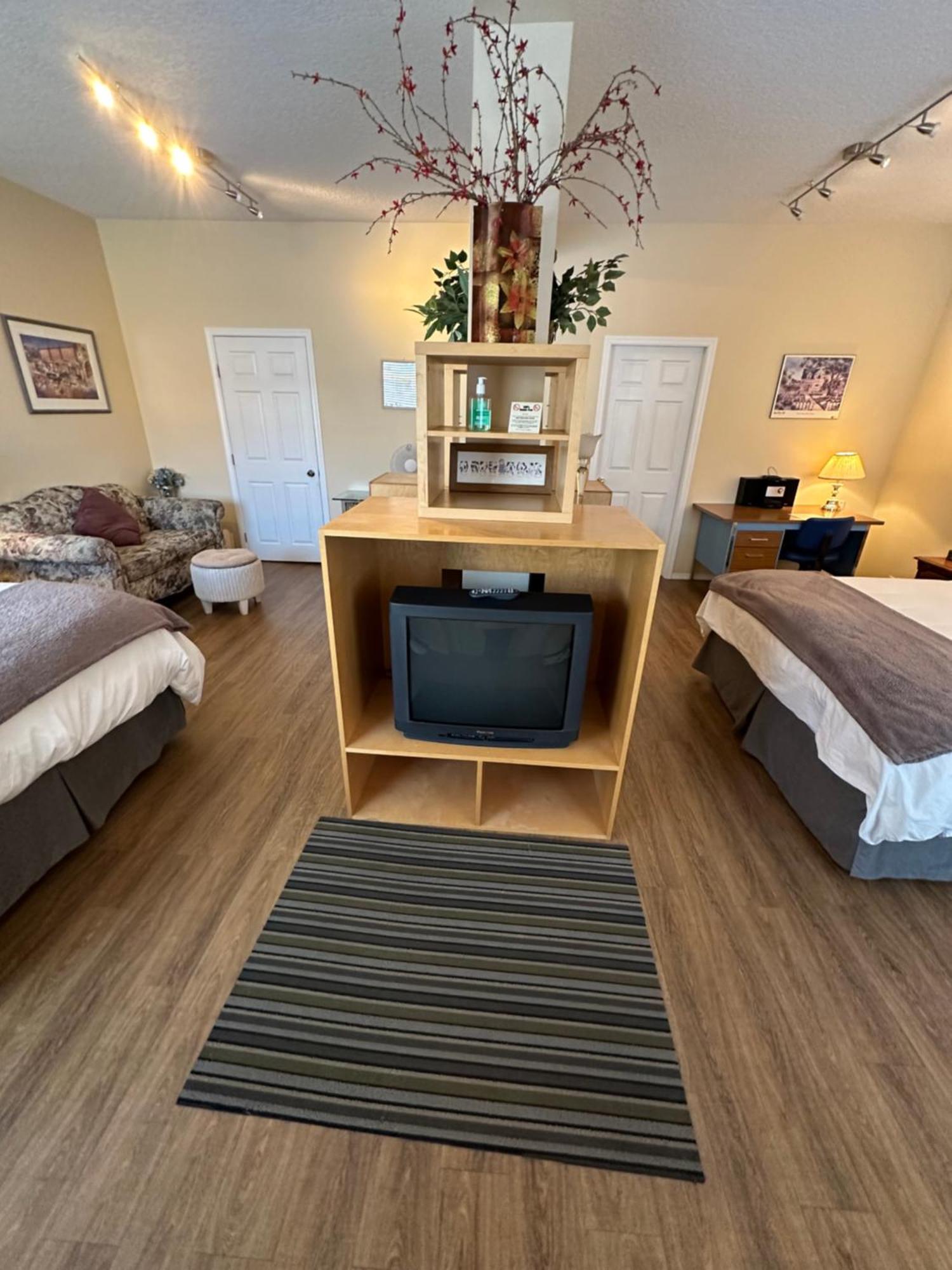 Burns Lake Bed And Breakfast Luaran gambar